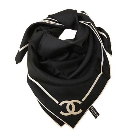 foulard chanel occasion|Foulards Chanel femme occasion .